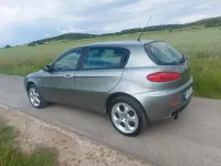 Gebraucht Alfa Romeo 147 150 PS (110 kW) 2005 Grau Kleinwagen