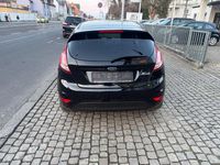 Gebraucht Ford Fiesta Trend 82 PS (60 kW) 2017 Schwarz Kleinwagen