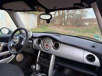 Second-hand Mini ONE 90 CP (66 kW) 2002 Hatchback