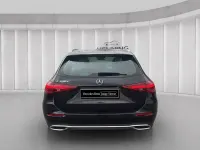 Gebraucht Mercedes C300e Avantgarde 204 PS (150 kW) 2024 Schwarz Limousine