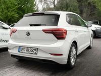 Gebraucht VW Polo Style 95 PS (69 kW) 2024 Pure white Limousine