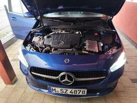 Gebraucht Mercedes B220 Advanced 190 PS (139 kW) 2024 Kleinwagen