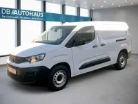 Gebraucht Peugeot Partner Premium 102 PS (75 kW) 2023 Weiß Van / Kleinbus