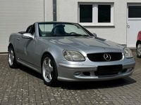 Gebraucht Mercedes SLK320 218 PS (160 kW) 2001 Silber Cabrio