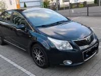Gebraucht Toyota Avensis 150 PS (110 kW) 2011 Schwarz Limousine