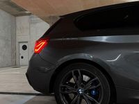 Gebraucht BMW M135 326 PS (239 kW) 2016 Grau Kleinwagen