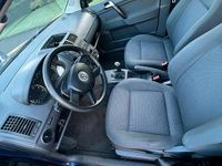 Gebraucht VW Polo Cricket 75 PS (55 kW) 2004 Blau Kleinwagen