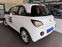 Second-hand Opel Adam 69 CP (50 kW) 2019 Alb Hatchback