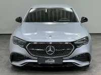 Usado Mercedes E200 Advanced Plus 204 CV (150 kW) 2025 Plateado Berlina