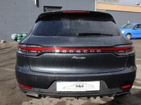 Gebraucht Porsche Macan 245 PS (180 kW) 2019 Vulkangrau SUV