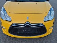 Gebraucht Citroën DS3 So Chic 82 PS (60 kW) 2015 Gelb Kleinwagen