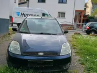 Usata Ford Fiesta 77 CV (56 kW) 2003 Blu Utilitaria