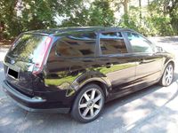 Gebraucht Ford Focus Sport 116 PS (85 kW) 2005 Schwarz Kombi