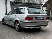 Gebraucht BMW 318 143 PS (105 kW) 2004 Silber Kombi