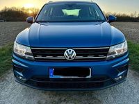 Second-hand VW Tiguan Sound 150 CP (110 kW) 2017 Albastru SUV