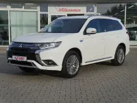 Gebraucht Mitsubishi Outlander P-HEV 224 PS (164 kW) 2021 Andenweiss SUV