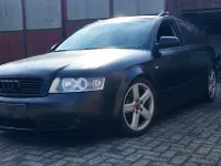 Używany Audi A4 Performance 131 KM (96 kW) 2002 Srebrny Kombi