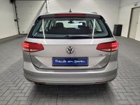 Gebraucht VW Passat 179 PS (131 kW) 2015 Silber (silbermet.) Kombi