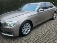 Gebraucht BMW 730 Exclusive 258 PS (189 kW) 2014 Grau Limousine
