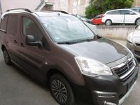 Gebraucht Peugeot TePee 110 PS (80 kW) 2018 Grau Kombi