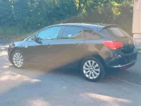 Gebraucht Opel Astra Energy 120 PS (88 kW) 2014 Schwarz Limousine