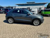 Gebraucht VW T-Roc Life 150 PS (110 kW) 2023 Indiumgrau SUV