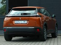 Gebraucht Peugeot e-2008 Active 100 kW (136 PS) 2022 Orange SUV