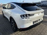 Gebraucht Ford Mustang Mach-E Premium 197 kW (269 PS) 2022 Weiß SUV