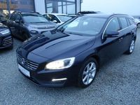Gebraucht Volvo V60 150 PS (110 kW) 2017 Blau Kombi