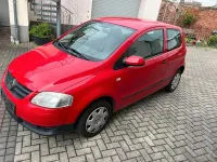 Używany VW Fox 54 KM (39 kW) 2005 Czerwony Hatchback