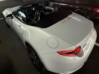 Używany Mazda MX5 Exclusive-Line 132 KM (97 kW) 2016 Biały Kabriolet