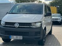 Gebraucht VW Transporter 102 PS (75 kW) 2018 Weiß Van