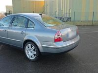Gebraucht VW Passat 131 PS (96 kW) 2002 Grau Limousine