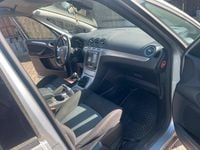 Gebraucht Ford S-MAX S 120 PS (88 kW) 2011 Silber Van / Kleinbus