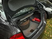 Gebraucht BMW 320 150 PS (110 kW) 2005 Grau Limousine