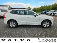 Gebraucht Volvo XC60 Momentum 197 PS (144 kW) 2022 Weiß SUV