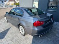 gebraucht BMW 325 i Lim/Leder/Schalter