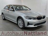 gebraucht BMW 330 i xDrive Advantage Autom. Navi Leder Pano LED