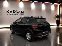 Gebraucht Dacia Sandero Comfort 91 PS (66 kW) 2022 Schwarz Kleinwagen