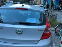 Gebraucht Hyundai i30 104 PS (76 kW) 2009 Grau Kombi