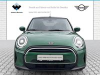 Gebraucht Mini Cooper Cabriolet 136 PS (100 kW) 2022 British racing green Cabrio