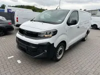 Gebraucht Opel Vivaro-e Combi Basis 144 PS (105 kW) 2025 Weiß Van / Kleinbus