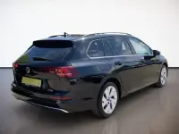 Gebraucht VW Golf VIII Style 150 PS (110 kW) 2025 Grenadillschwarz Kombi