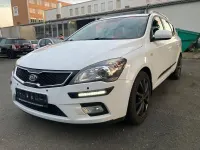 Gebraucht Kia Ceed DREAM-TEAM Edition 116 PS (85 kW) 2012 Kleinwagen