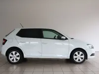Gebraucht Skoda Fabia Cool Edition 60 PS (44 kW) 2016 Weiß Limousine