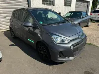 Gebraucht Hyundai i10 66 PS (48 kW) 2019 Grau Kleinwagen