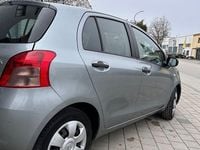 Gebraucht Toyota Yaris Luna 69 PS (50 kW) 2008 Silber Kleinwagen