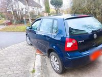 Gebraucht VW Polo 63 PS (46 kW) 2003 Blau Kleinwagen