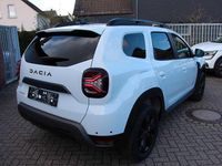 Gebraucht Dacia Duster Extreme 150 PS (110 kW) 2024 Weiß SUV