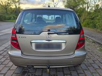 Gebraucht Mercedes A170 116 PS (85 kW) 2005 Gelb Kleinwagen